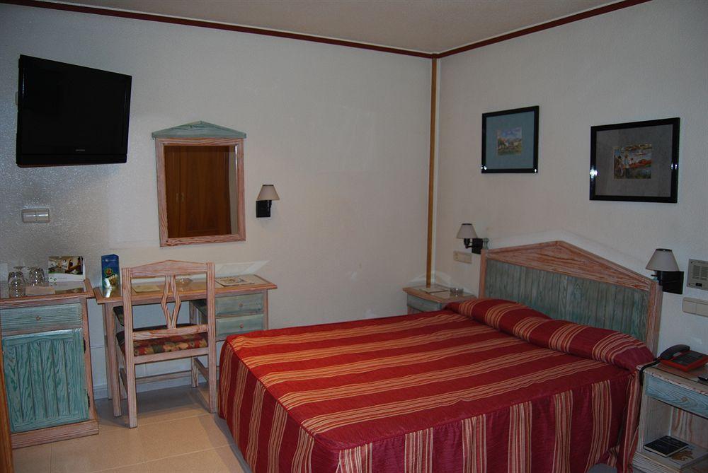 Nuevo Hotel Vista Alegre Valdepenas Bagian luar foto